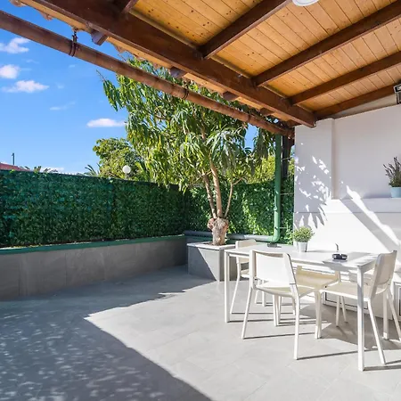Home2book Vibrant Stay, Pool & Terrace