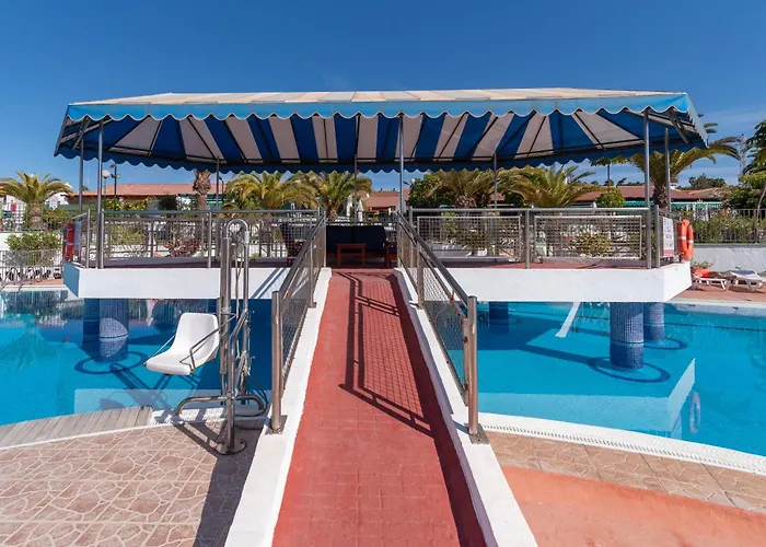 Home2book Vibrant Stay, Pool & Terrace Lejlighed