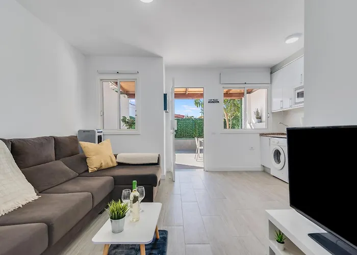 Home2book Vibrant Stay, Pool & Terrace