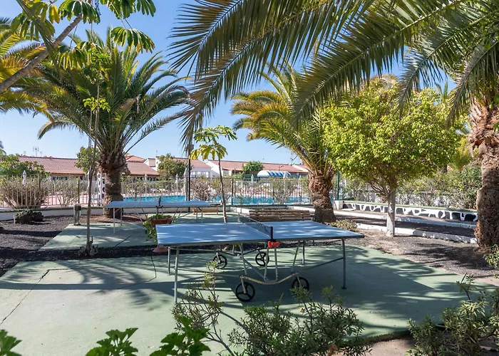 Home2book Vibrant Stay, Pool & Terrace Apartmán